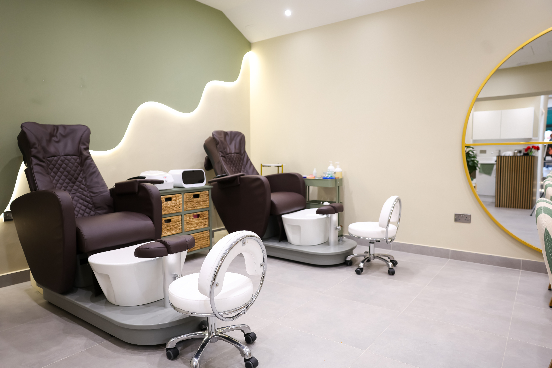 Pedicure lounge , nail & wellness corner