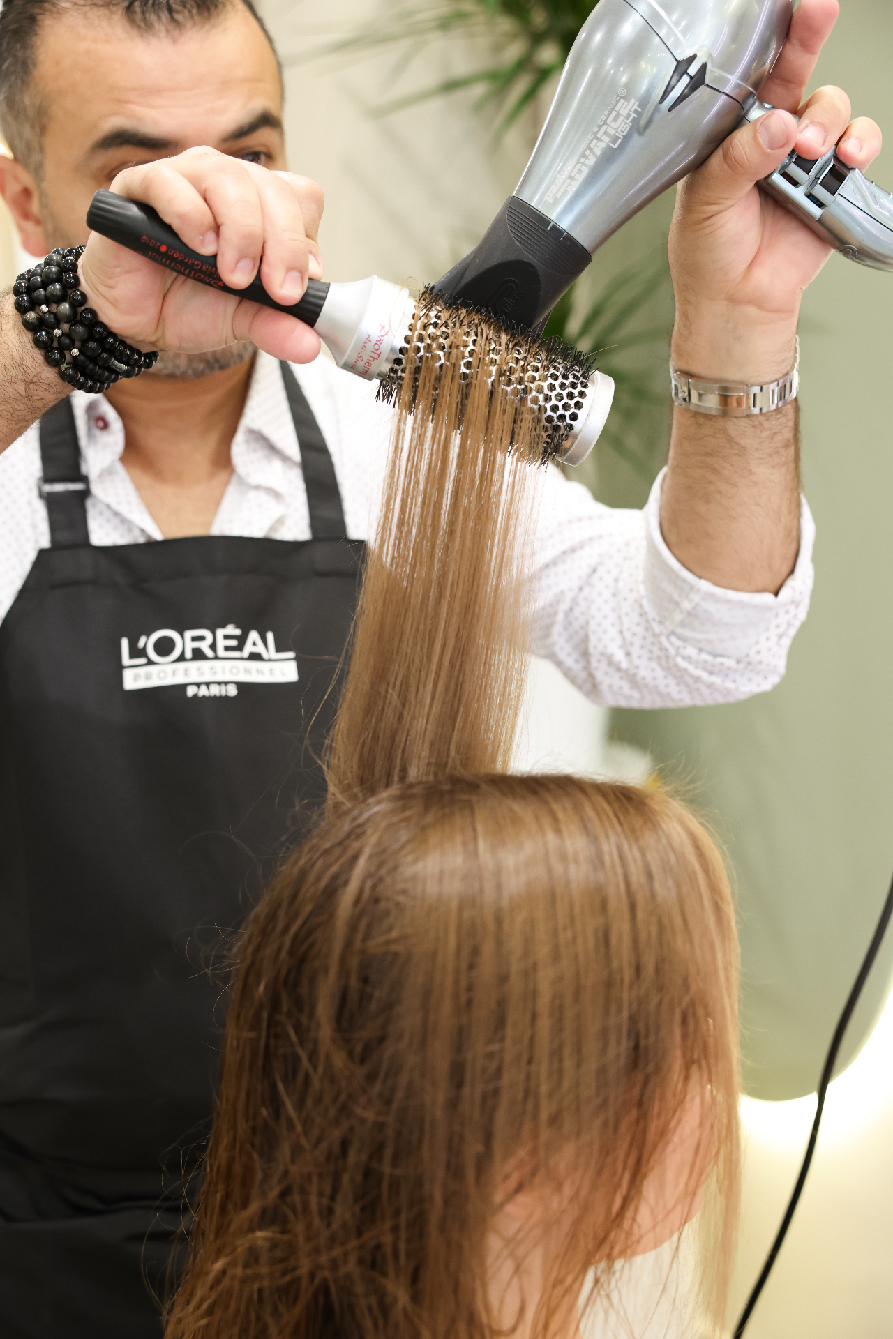 Hairstyling , a Marnis treatment moment